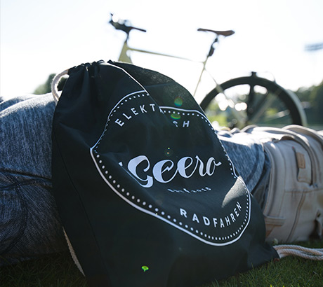Geero Typ mit Gymbag